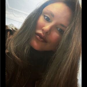 Meet your Posher, Andria